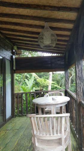 Hostal Bayu House And Villas