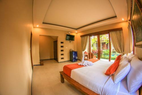 Hostal Cahyatika House & Spa