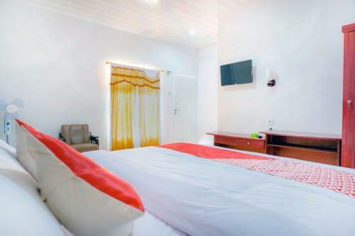 Hotel Oyo 2186 Tongging Beach