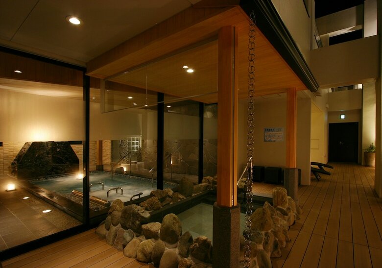 Hotel Coco Grand