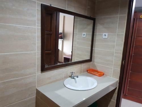 Hotel Wisma Dalilah Syariah Makassar
