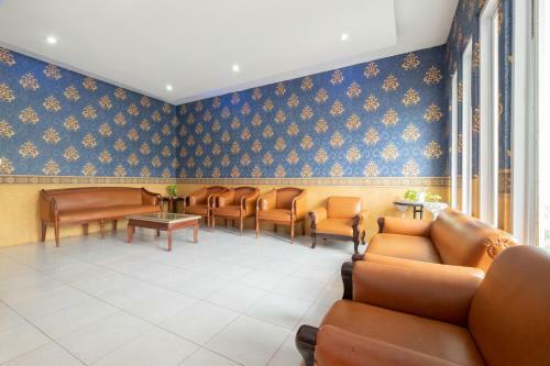 Spot On 2419 Rumah Nugraha Hotel Syariah