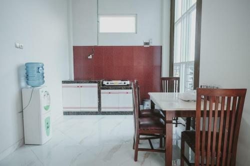 Hostal Reddoorz Syariah @ Jalan Dieng
