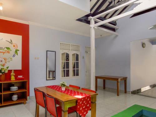 Hotel Oyo 3301 Pondok Eyang Obi
