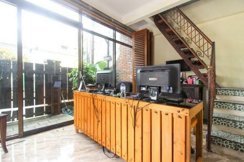 Hostal Reddoorz Near Amikom Yogyakarta 2