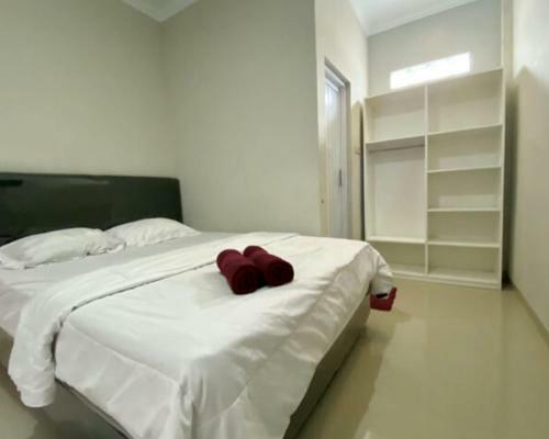 Hostal Berlian Homestay Syariah Wirobrajan