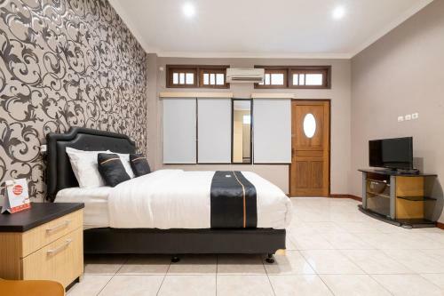 Hotel Oyo 2469 Sutomo Homestay