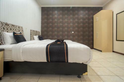 Hotel Oyo 2469 Sutomo Homestay