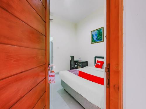 Hotel Oyo 90308 Puri Cartenz Syariah