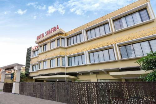 Oyo 1309 Hotel Shafira