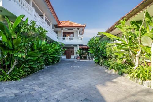 Hotel Oyo 2679 Exis Tropical And Spa