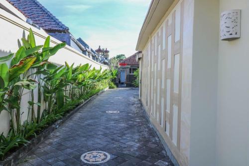 Hotel Oyo 2679 Exis Tropical And Spa