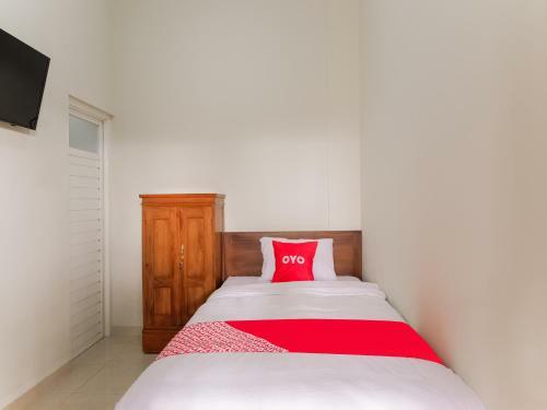 Hotel Oyo 90045 Annafi Apartel