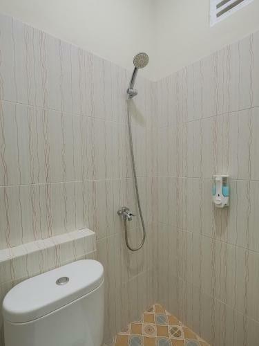 Hotel Oyo 90045 Annafi Apartel