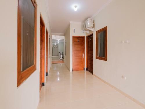 Hotel Oyo 90045 Annafi Apartel