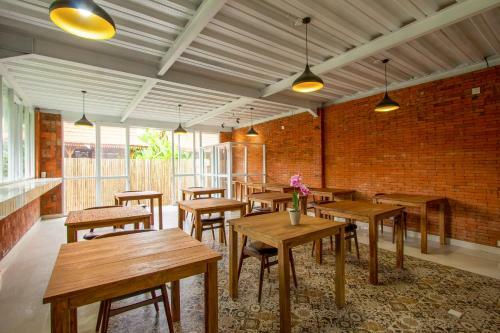 Hotel Moson Resort And Restaurant Legian