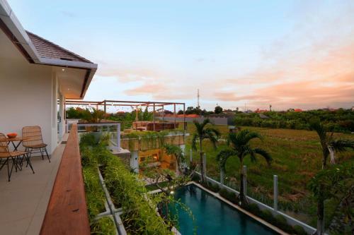 Exclusive Villas Complex 7 Br Seminyak Center W Staff