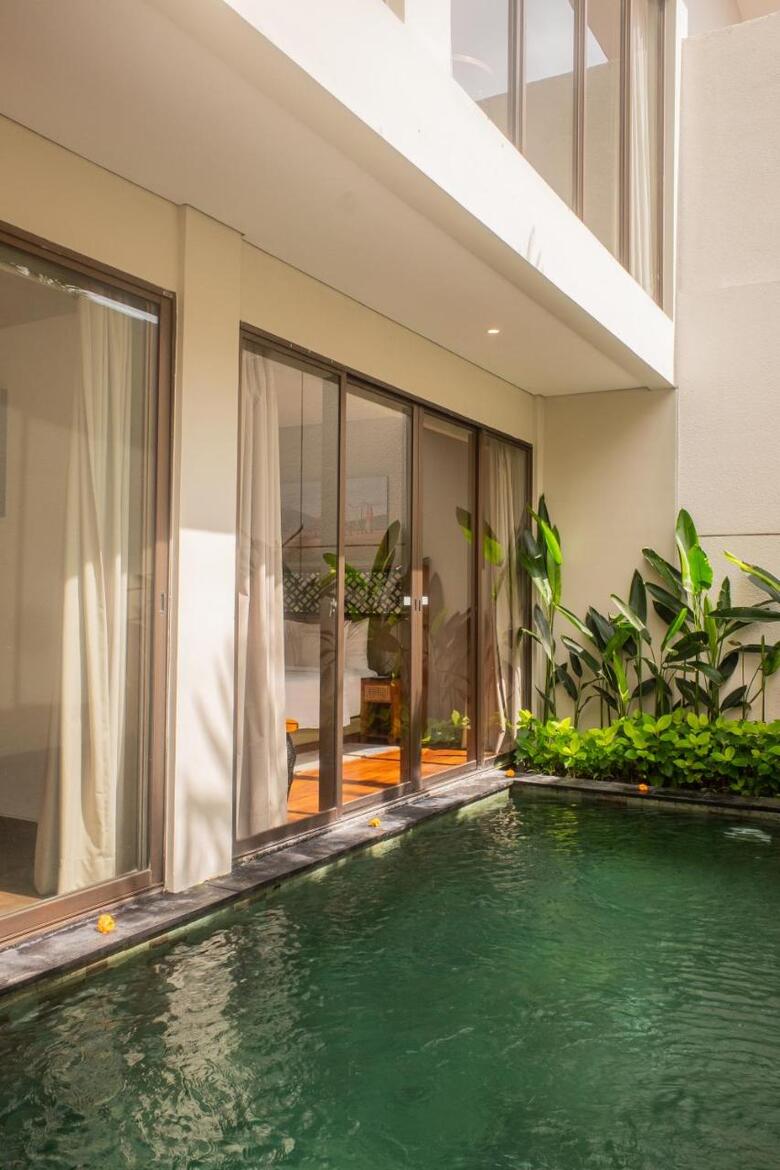 Hotel Kayumas Seminyak Resort