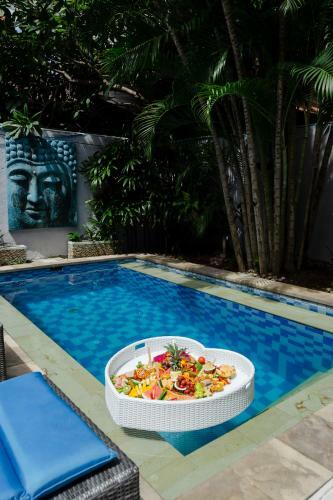 Villa Tropical House - Legian