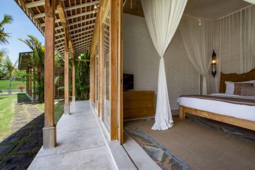 5 Star Villa For Rent In Bali, Bali Villa 2008