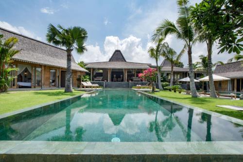 5 Star Villa For Rent In Bali, Bali Villa 2008