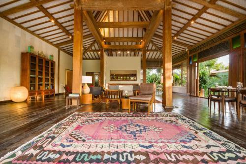 Beautiful Villa With Private Pool, Bali Villa 2049
