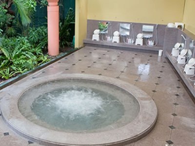 Hotel Okinawa Kariyushi Beach Resort Ocean Spa