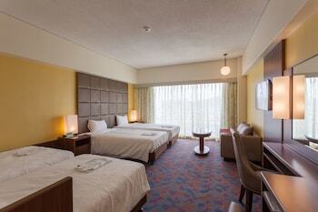 Hotel Okinawa Kariyushi Beach Resort Ocean Spa