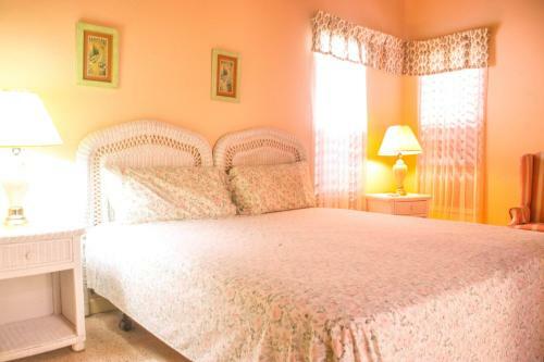 Hostal Villa Roma Guest House