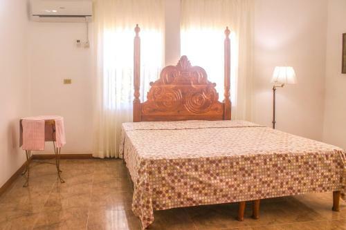 Hostal Villa Roma Guest House