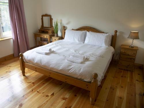 Lough Derg Holiday Lodge