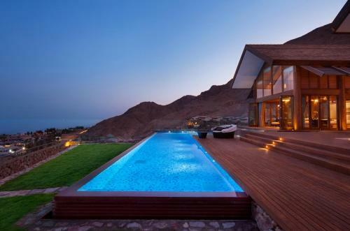 Hotel Royal Shangri-la