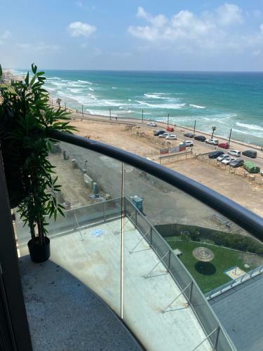 Luxury Haifa Hotel Suite With Ocean View