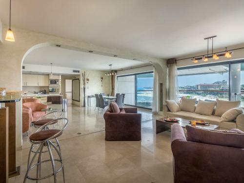 Apartamento Front Of Beach Next Ritz Hotel - 3 Bedroom& 3 Bathroom