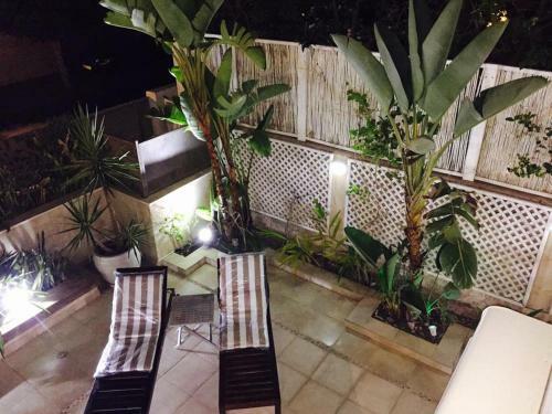 Bed & Breakfast Regency Residence With Pool - Next The Beach