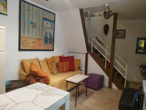 Apartamento Studio Apt Great Location Heart Of Downtown District