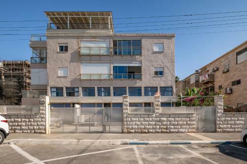 Apartamento Bat Galim Oceanfront Luxury - By Port City