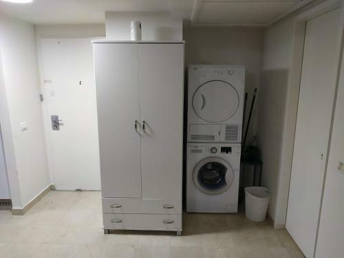Apartamento Sea Tower Haifa - Almog Building
