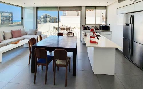 Apartamento Unique 2 Bdr Rooftop Sea View - Florentine #tl56