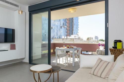 Apartamento Hilton Beach - Stylish Apt With Balcony