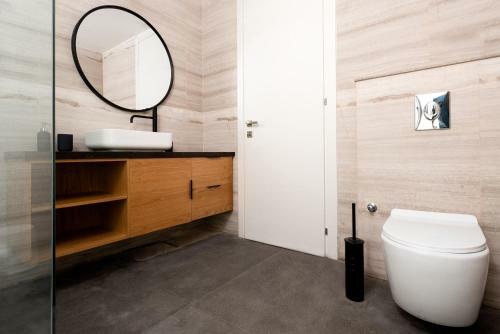 Kedem - By Beach Apartments Tlv