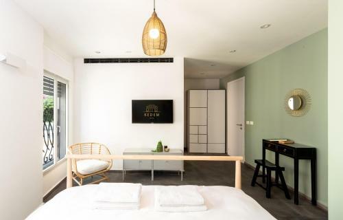 Kedem - By Beach Apartments Tlv