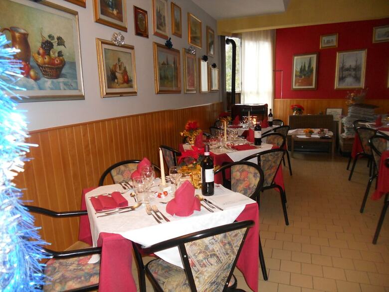 Hotel Albergo Ristorante Il Cacciatore