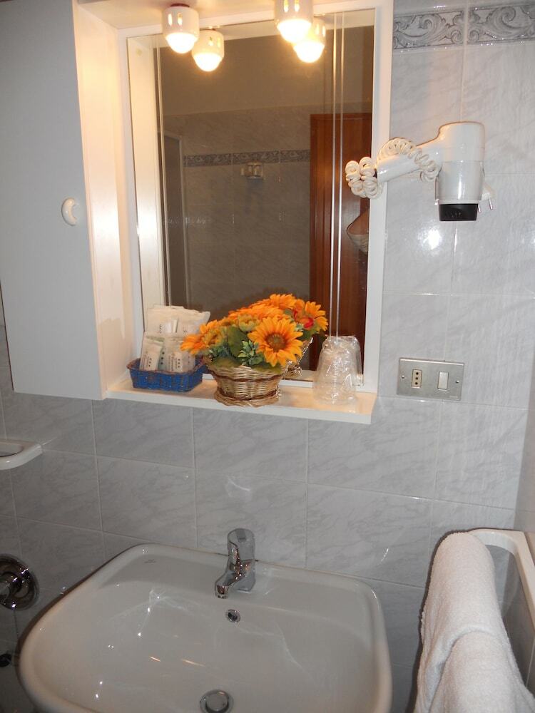 Hotel Albergo Ristorante Il Cacciatore