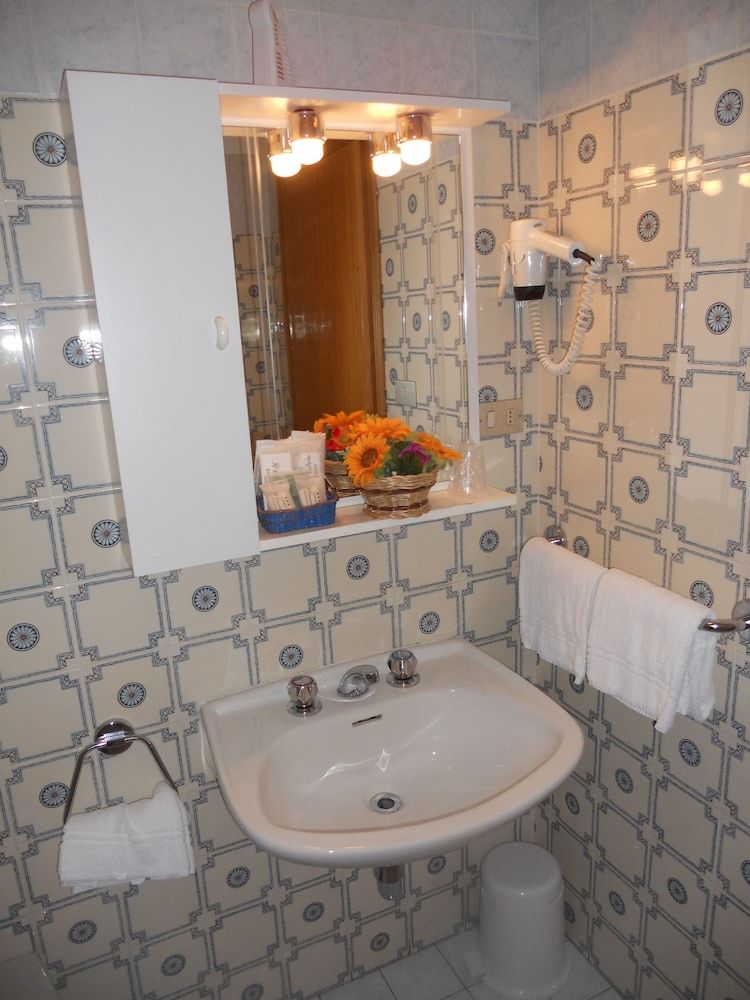 Hotel Albergo Ristorante Il Cacciatore