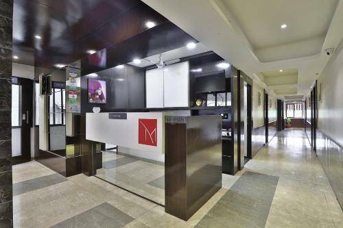 Oyo 44976 Metro Park Hotel