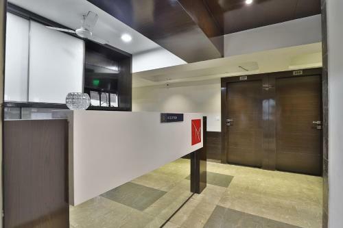 Oyo 44976 Metro Park Hotel