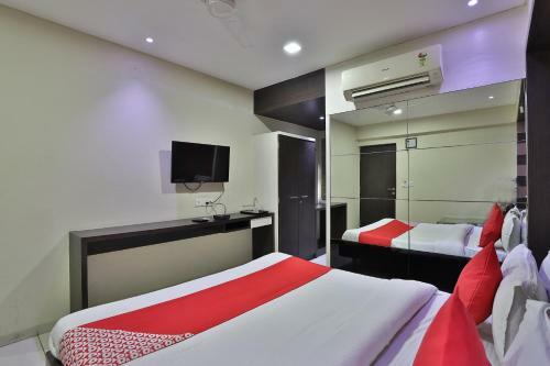 Oyo 44976 Metro Park Hotel