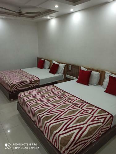 Hostal Hotel Sanskar