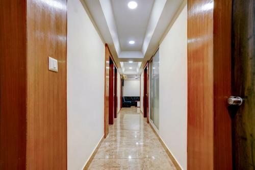 Oyo 67711 Hotel Rj Residency